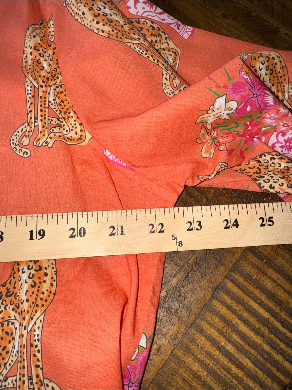 NWT  Tizzie Coral Animal Print Button-Up Top  Size XL - Picture 2 of 8